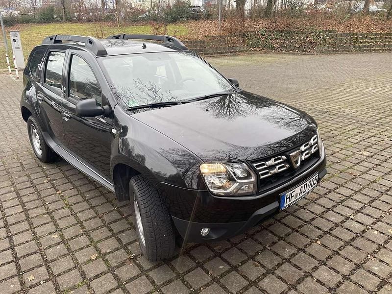 Gebraucht Dacia Duster Lauréate 114 PS (83 kW) 2017 SUV