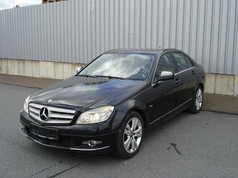 Schwarz Gebraucht 2008 Mercedes C280 Avantgarde Limousine | 4.550 € (Fairer Preis) - Bild 1/4
