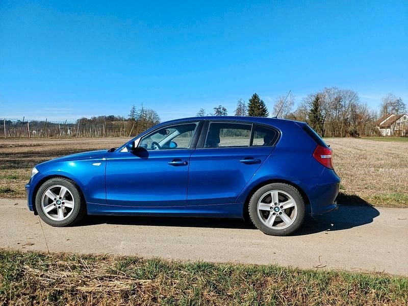 Gebraucht BMW 118 143 PS (105 kW) 2008 Blau Kleinwagen