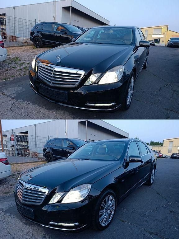 Schwarz Gebraucht 2010 Mercedes E350 Limousine | 15.990 € (Etwas zu teuer) - Bild 1/4