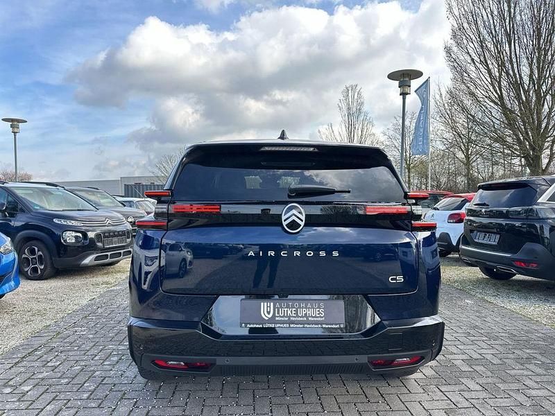 Neu Citroën C5 145 PS (106 kW) 2026 Blau SUV