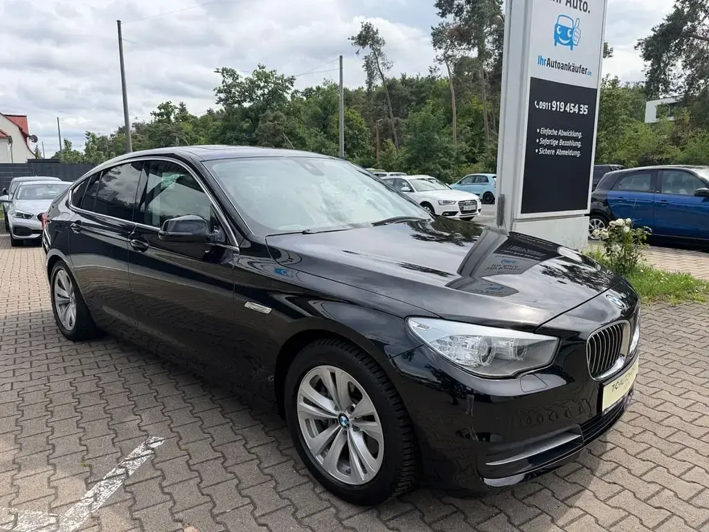 Gebraucht BMW 520 184 PS (135 kW) 2016 Saphirschwarz Limousine
