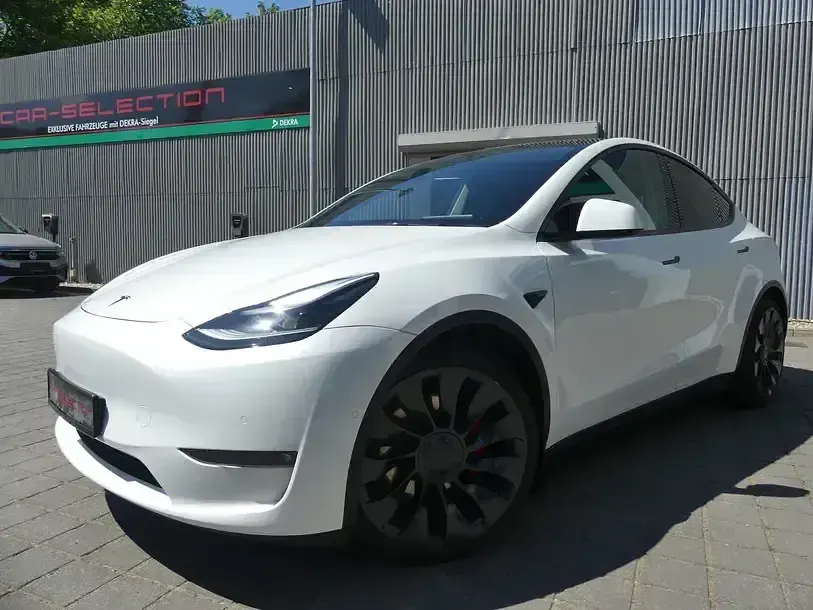 Gebraucht Tesla Model Y Performance 392 kW (534 PS) 2023 Weiss (metallic) SUV
