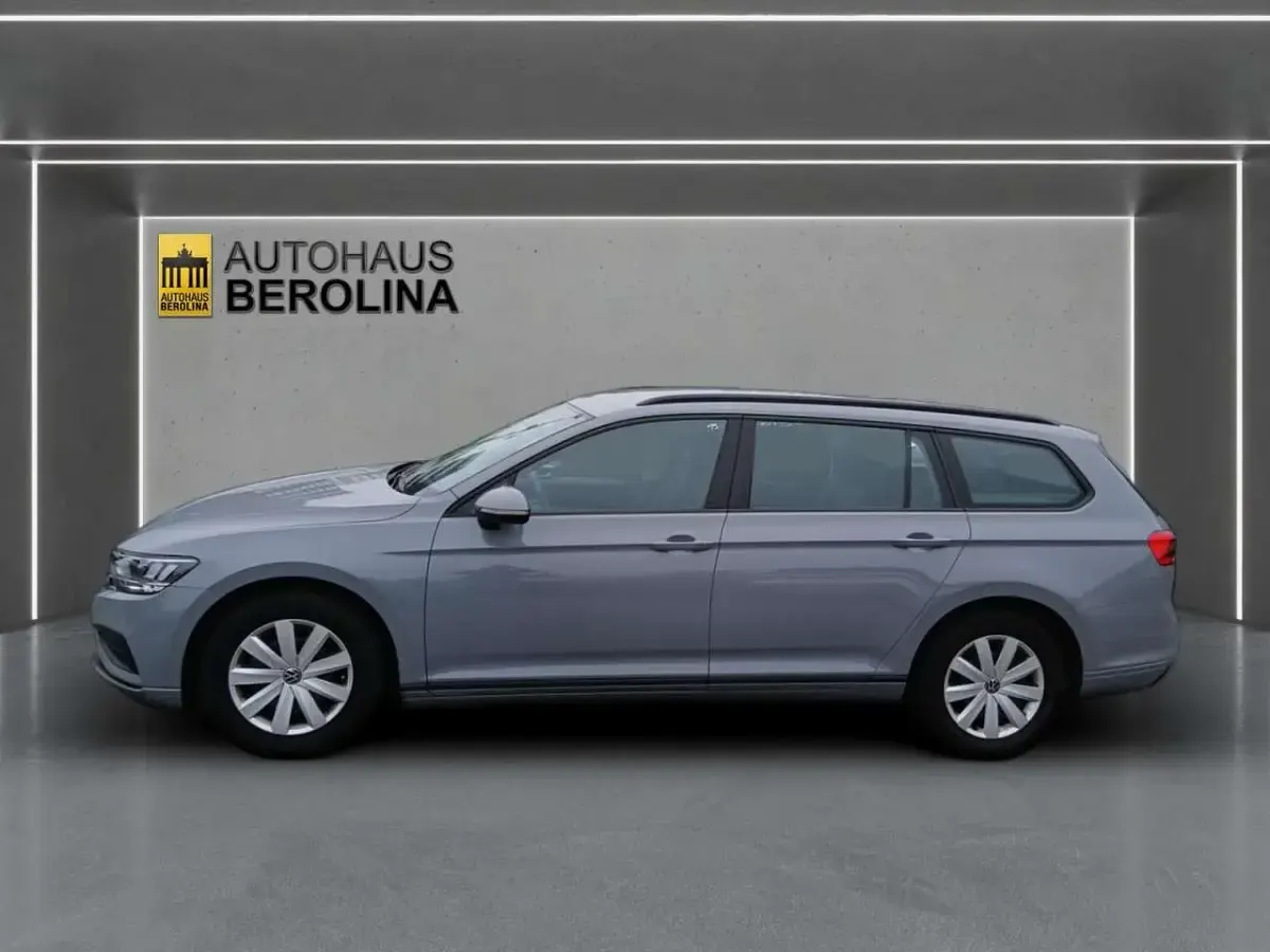 Gebraucht VW Passat Conceptline 150 PS (110 kW) 2023 Grau Kombi