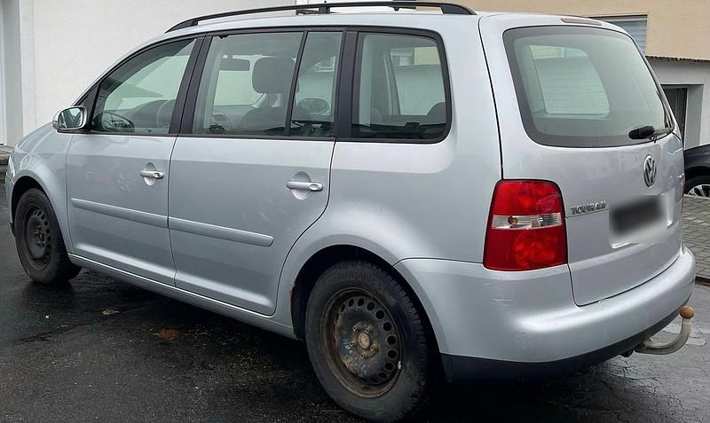 Gebraucht VW Touran 115 PS (84 kW) 2004 Silber Van / Kleinbus