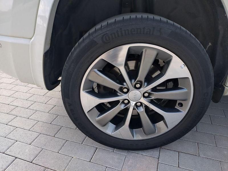 Gebraucht Jeep Cherokee 194 PS (142 kW) 2019 Weiß SUV