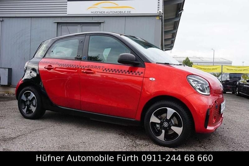 Rot Gebraucht 2020 Smart ForFour Electric Drive Kleinwagen | 10.555 € (Fairer Preis) - Bild 1/4