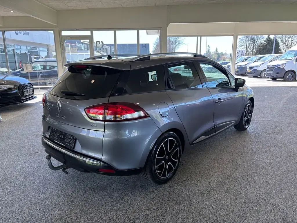 Używany Renault Clio 2014 Szary Van