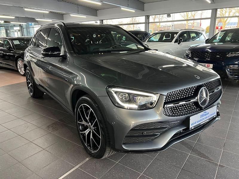 Gebraucht Mercedes GLC300e AMG 211 PS (155 kW) 2020 Grau SUV