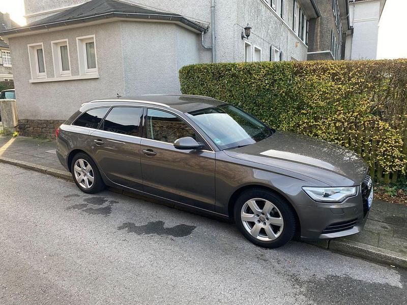 Gebraucht Audi A6 Ambiente 204 PS (150 kW) 2013 Kombi