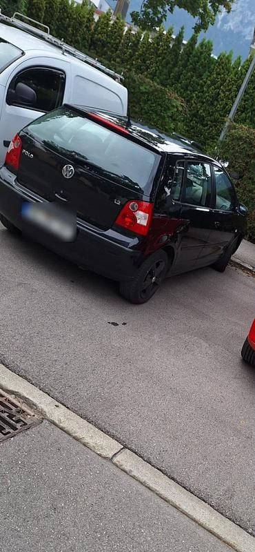 Gebraucht VW Polo 55 PS (40 kW) 2004 Schwarz Kleinwagen
