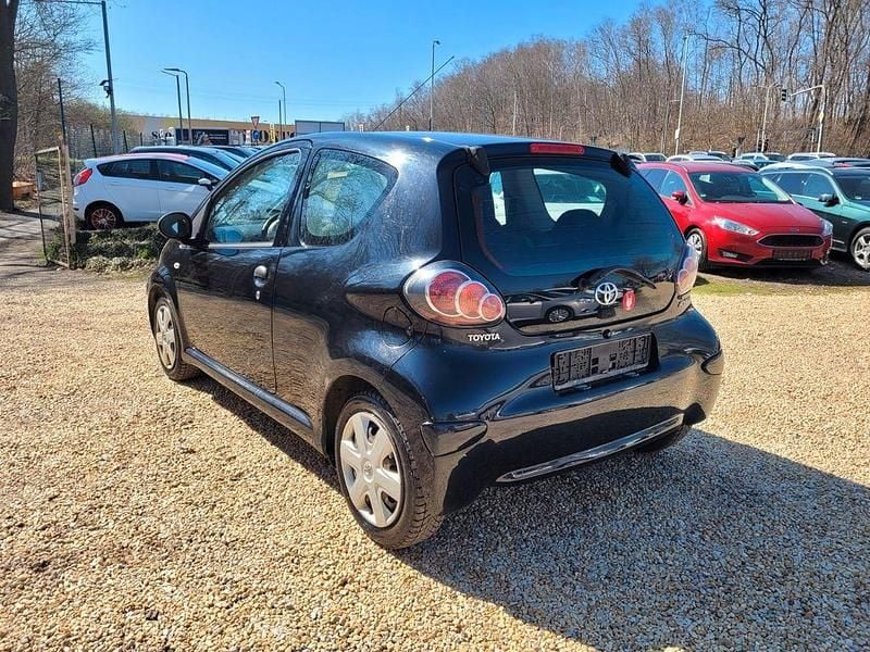 Gebraucht Toyota Aygo Cool 68 PS (50 kW) 2011 Schwarz Kleinwagen