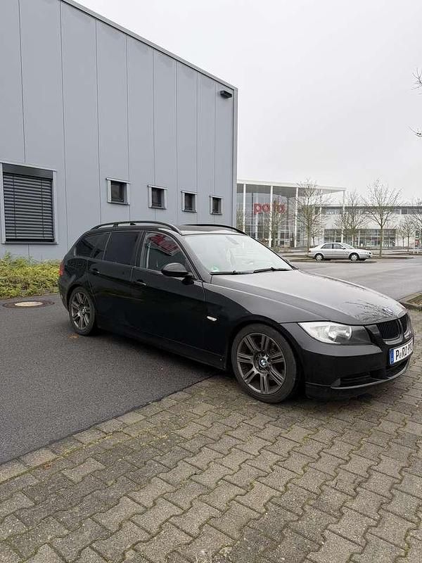 Gebraucht BMW 320 163 PS (119 kW) 2007 Kombi