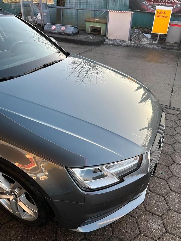 Gebraucht Audi A4 150 PS (110 kW) 2017 Grau Kombi