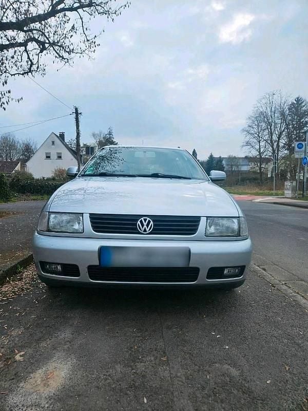 Gebraucht VW Polo 101 PS (74 kW) 2001 Silber Kombi