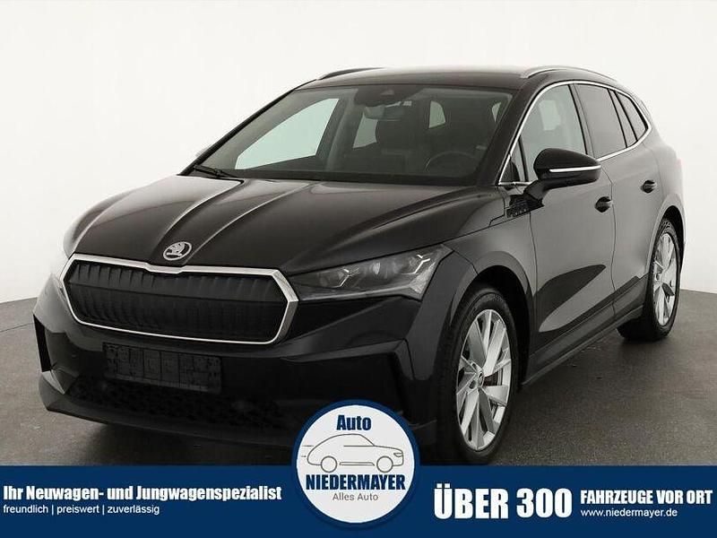 Schwarz Gebraucht 2021 Skoda Enyaq iV Lodge SUV | 23.995 € (Fairer Preis) - Bild 1/4