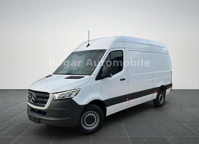 Arktikweiss Gebraucht 2021 Mercedes Sprinter Van | 34.391 € (Guter Preis) - Bild 1/4