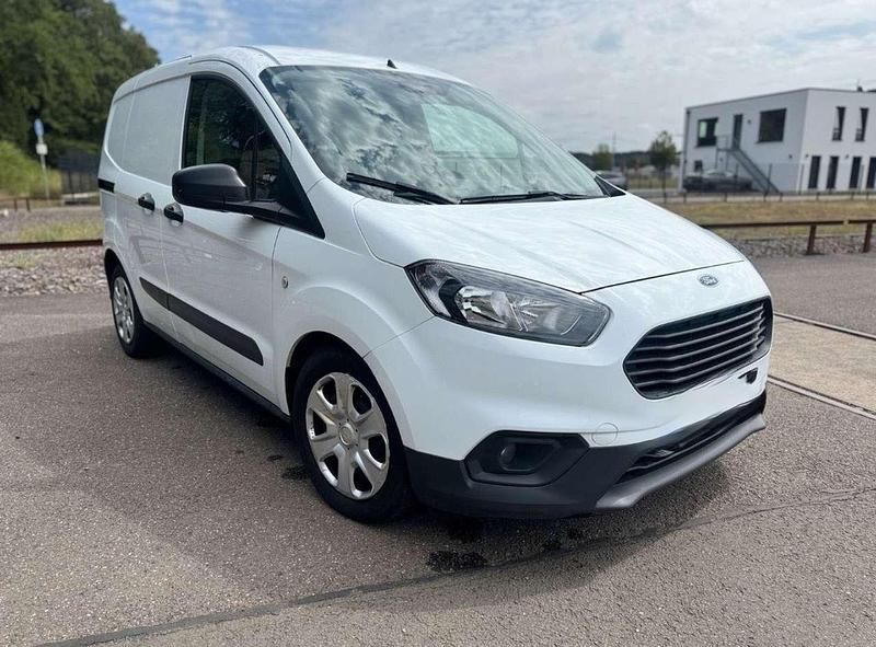 Weiß Gebraucht 2019 Ford Transit Trend Van | 11.500 € (Fairer Preis) - Bild 1/4