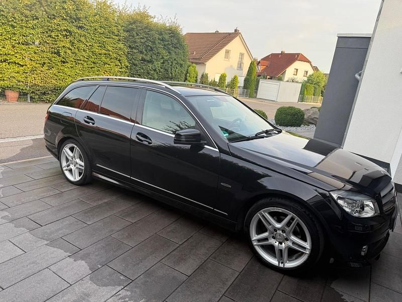 Schwarz Gebraucht 2008 Mercedes C200 AMG Kombi | 6.300 € (Fairer Preis) - Bild 1/4