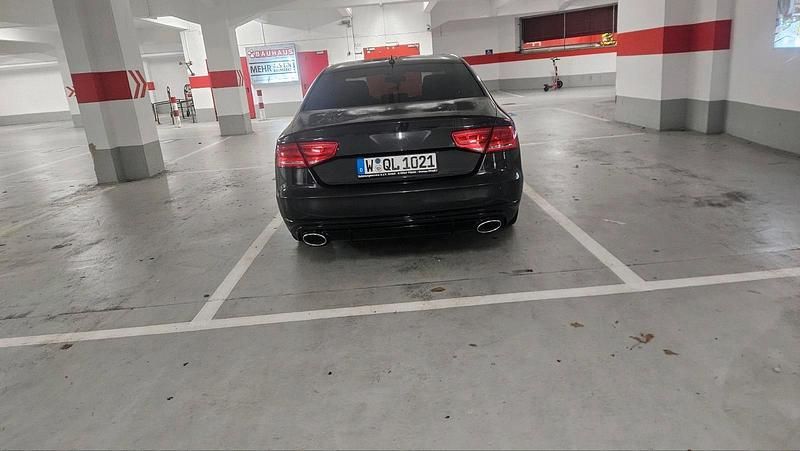 Gebraucht Audi A8 245 PS (180 kW) 2011 Grün Limousine