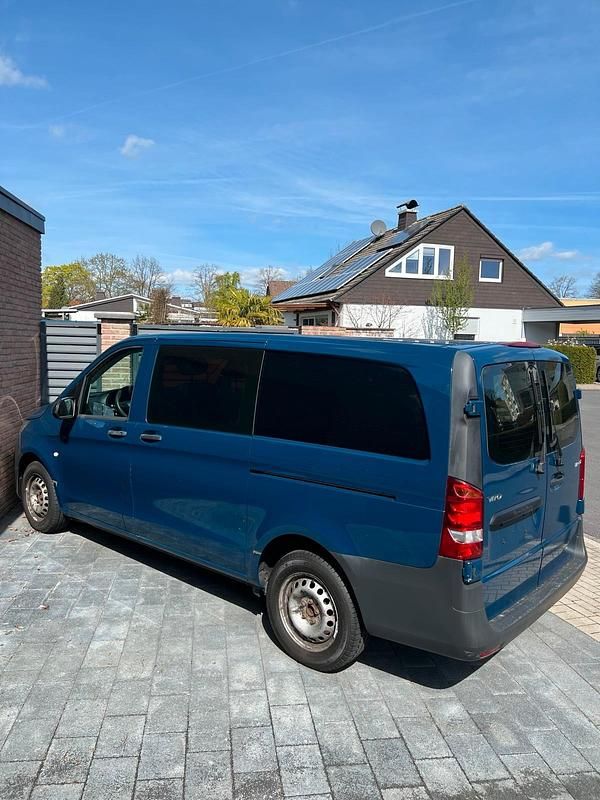 Gebraucht Mercedes Vito 114 PS (83 kW) 2016 Blau Van
