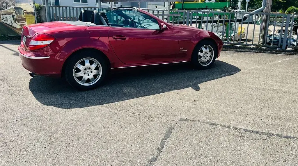 Gebraucht Mercedes SLK200 163 PS (119 kW) 2004 Rot Cabrio