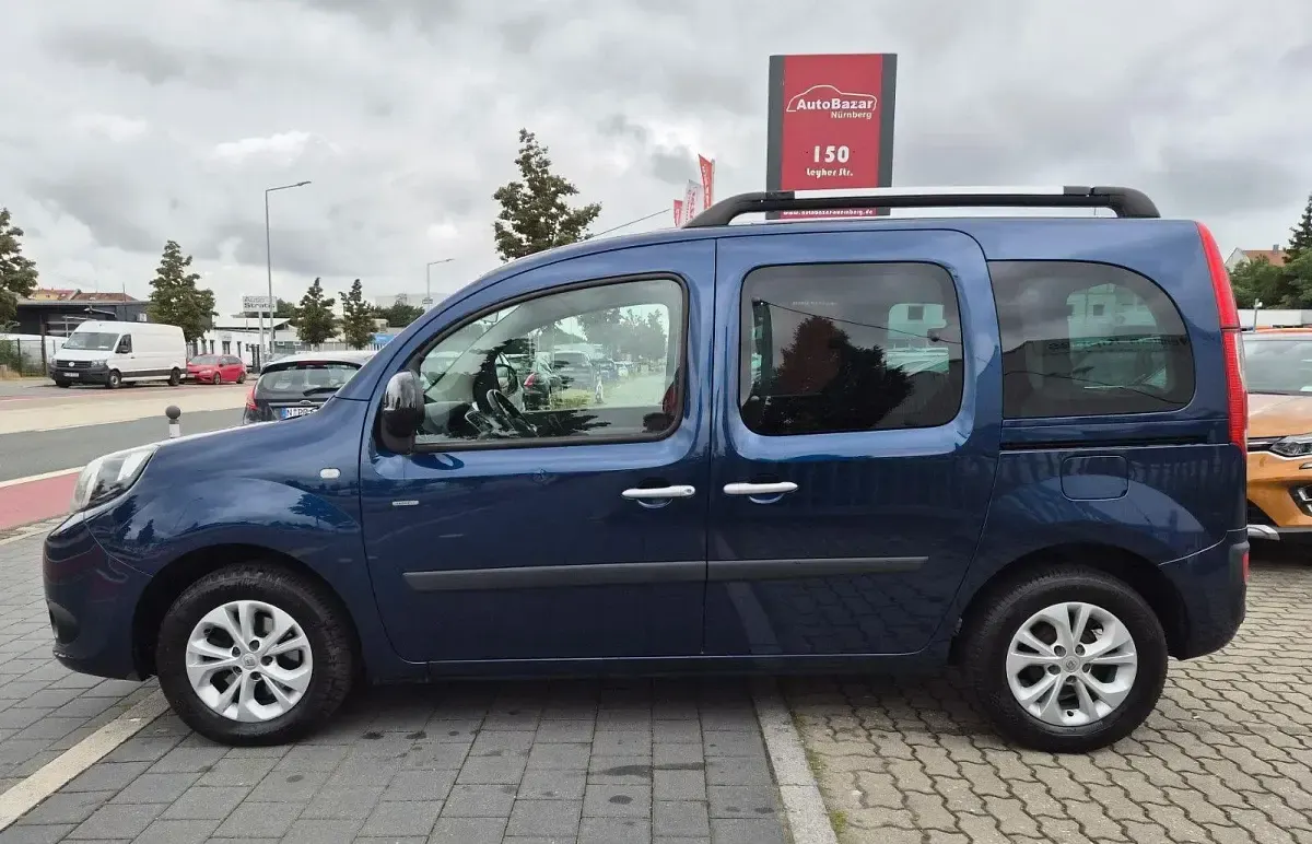 Gebraucht Renault Kangoo LIMITED 90 PS (66 kW) 2016 Blau Van / Kleinbus