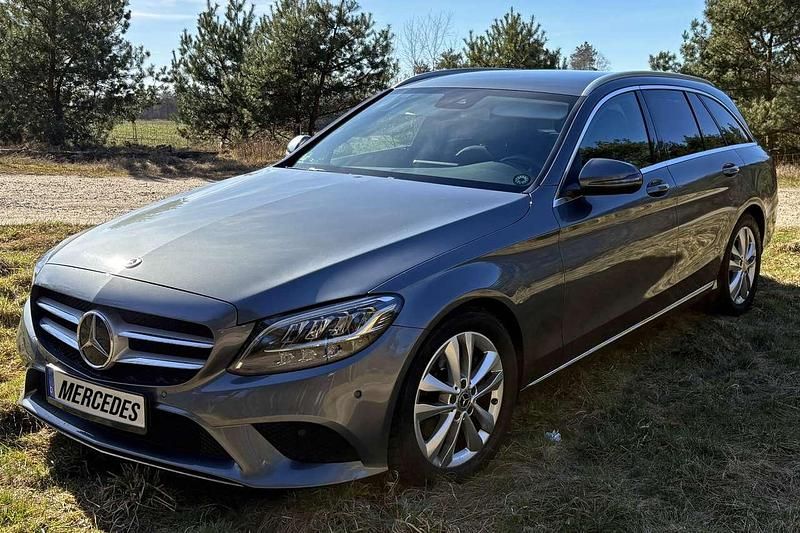 Grau Gebraucht 2020 Mercedes C220 Avantgarde Kombi | 26.500 € (Guter Preis) - Bild 1/4