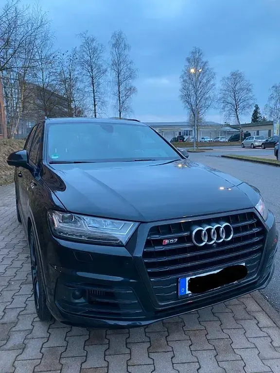Gebraucht Audi SQ7 Sport 435 PS (319 kW) 2017 Schwarz SUV