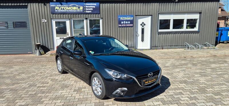 Schwarz Gebraucht 2015 Mazda 3 Center-Line Limousine | 5.999 € (Superpreis) - Bild 1/4