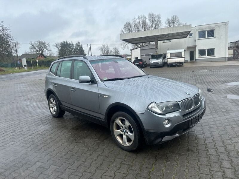 Grau Gebraucht 2007 BMW X3 Comfort Edition SUV | 2.550 € (Guter Preis) - Bild 1/4
