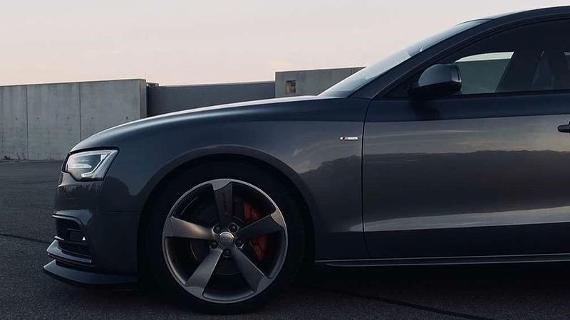 Gebraucht Audi A5 Sportback Ambiente 245 PS (180 kW) 2012 Grau Kleinwagen