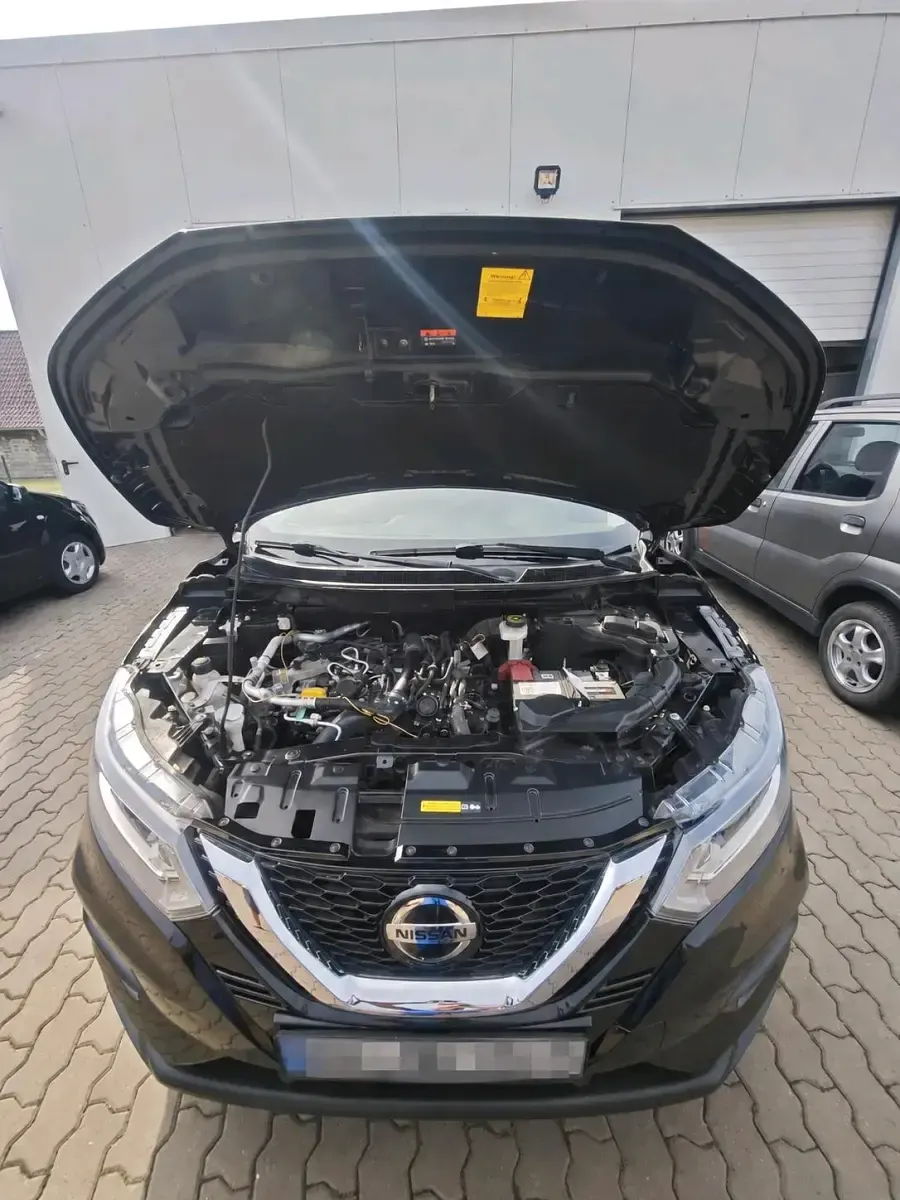 Gebraucht Nissan Qashqai 140 PS (102 kW) 2019 Schwarz SUV