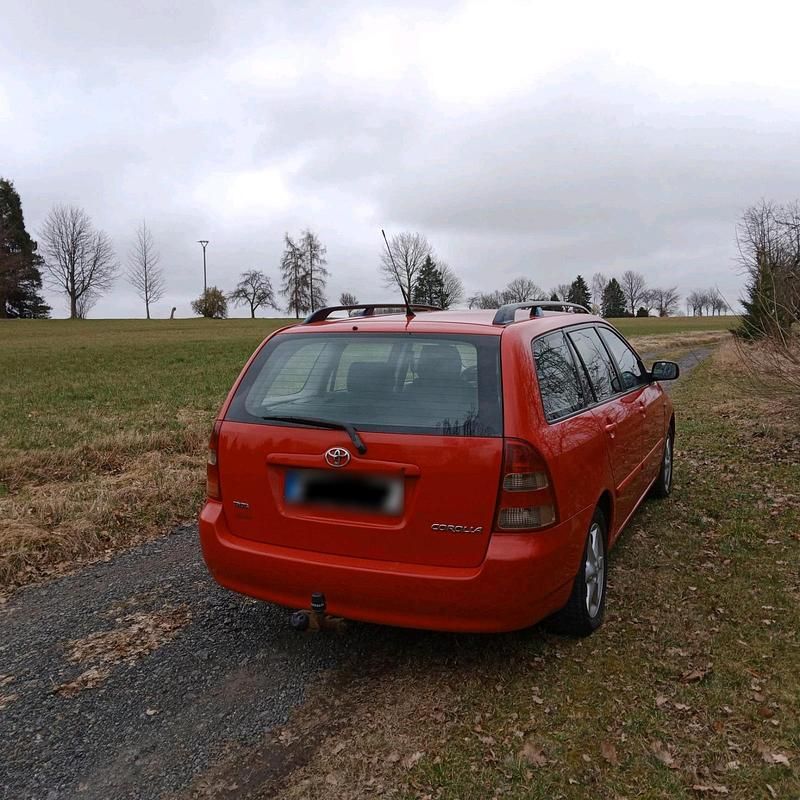 Gebraucht Toyota Corolla 90 PS (66 kW) 2003 Rot Kombi