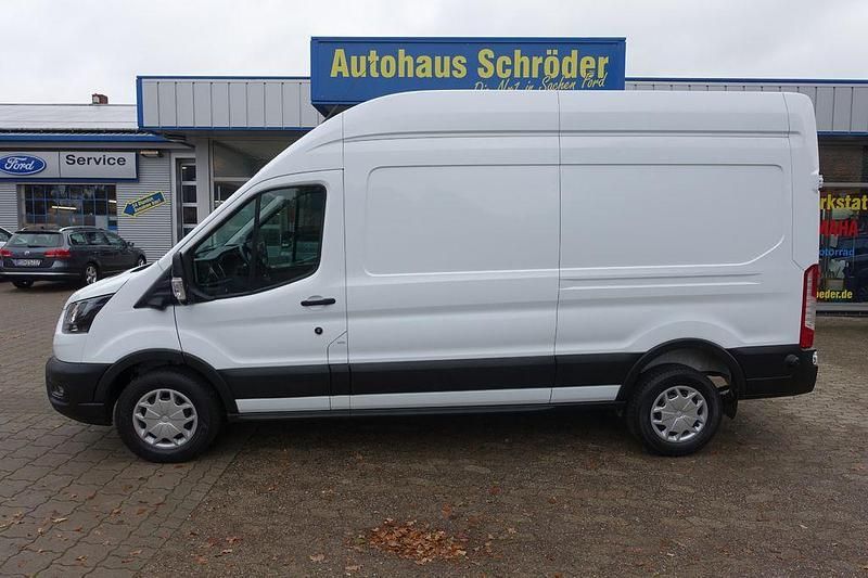 Weiß Gebraucht 2024 Ford Transit Trend Van / Kleinbus | 28.441 € (Guter Preis) - Bild 1/4