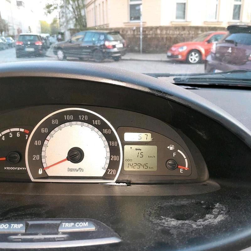 Second-hand Hyundai Matrix 120 CP (88 kW) 2007 Gri Monovolum