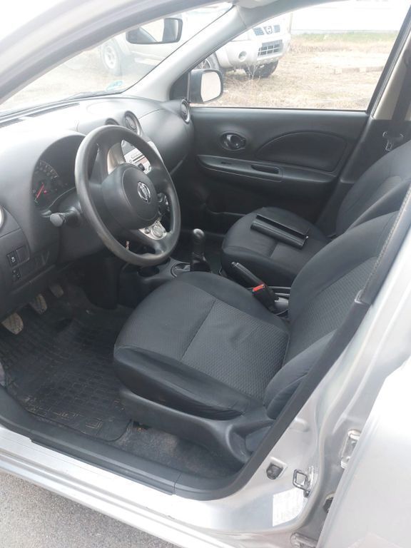 Silber Gebraucht 2011 Nissan Micra Kleinwagen | 1.400 € (Guter Preis) - Bild 1/4