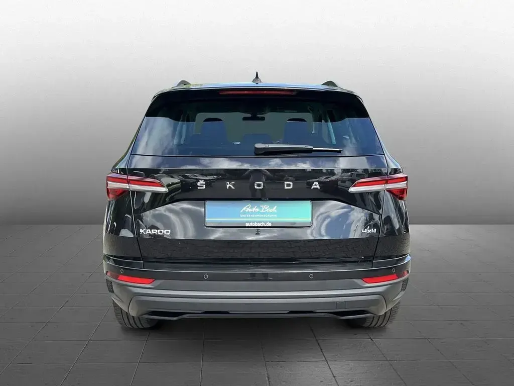 Gebraucht Skoda Karoq Style 150 PS (110 kW) 2022 Blackmagic perleffekt SUV