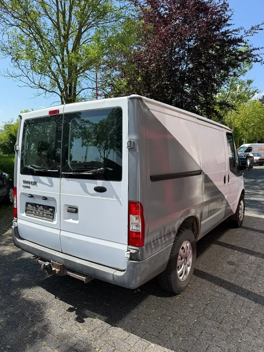Używany Ford Transit 101 KM (74 kW) 2007 Biały Minivan