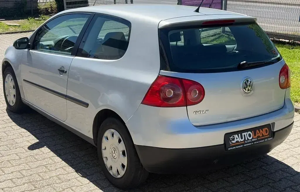 Gebraucht VW Golf V Trendline 80 PS (58 kW) 2007 Silber Kleinwagen