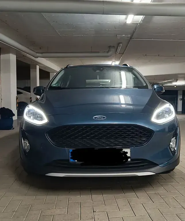 Gebraucht Ford Fiesta Active 125 PS (91 kW) 2020 Blau Kleinwagen