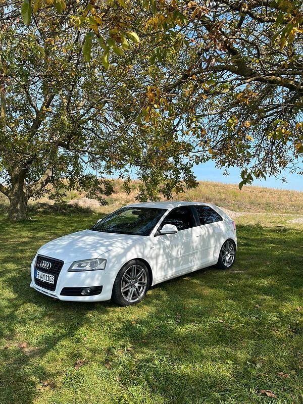 Weiß Gebraucht 2009 Audi A3 S-Line Coupé | 5.999 € (Teuer) - Bild 1/4