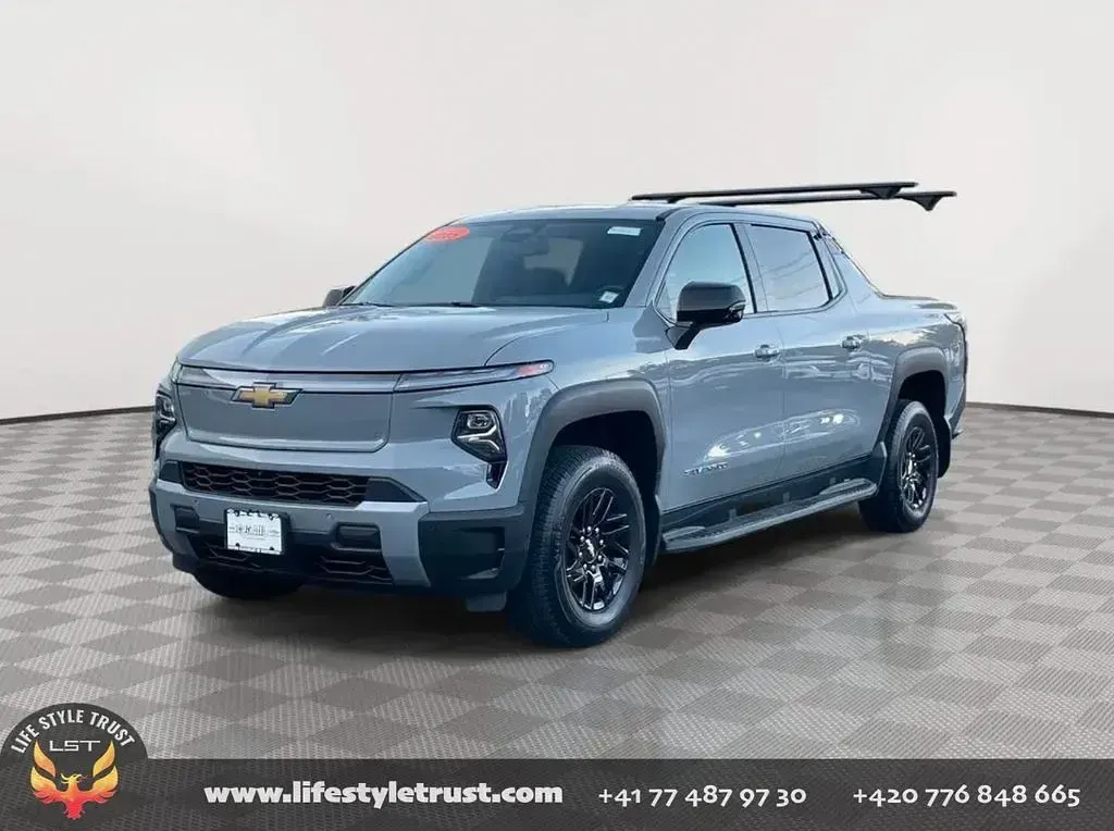 Gebraucht Chevrolet Silverado LT 473 kW (644 PS) 2025 Grau SUV