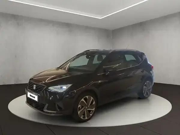 Mitternachtsschwarz Gebraucht 2022 Seat Arona FR SUV | 19.350 € (Fairer Preis) - Bild 1/4