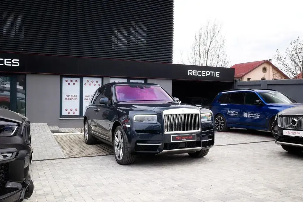 Gebraucht Rolls Royce Cullinan 571 PS (419 kW) 2019 Blau SUV