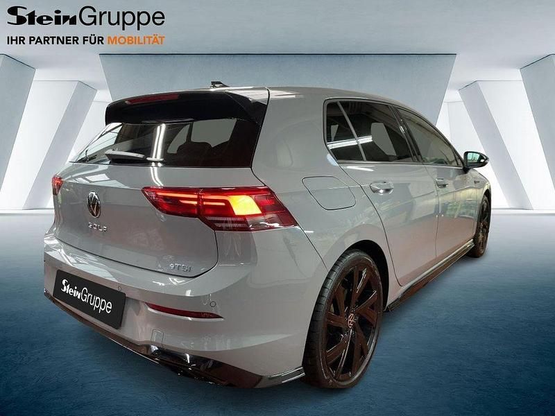 Gebraucht VW Golf VIII R-line 150 PS (110 kW) 2024 Grau Limousine
