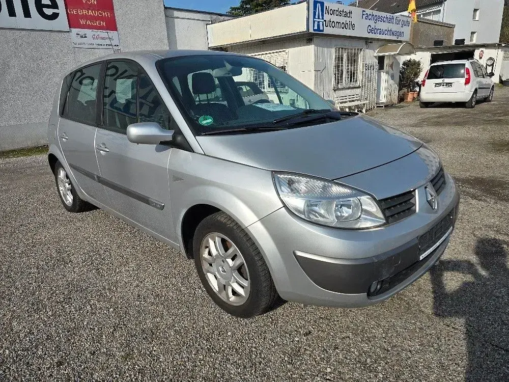 Gebraucht Renault Mégane Exception 113 PS (83 kW) 2005 Silber Limousine