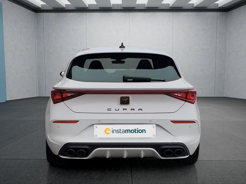 Gebraucht Cupra Leon 300 PS (220 kW) 2024 Weiß Kleinwagen
