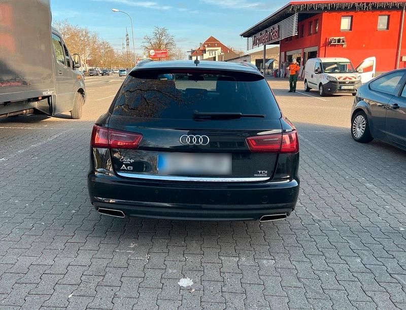 Gebraucht Audi A6 Comfort 218 PS (160 kW) 2016 Schwarz Kombi