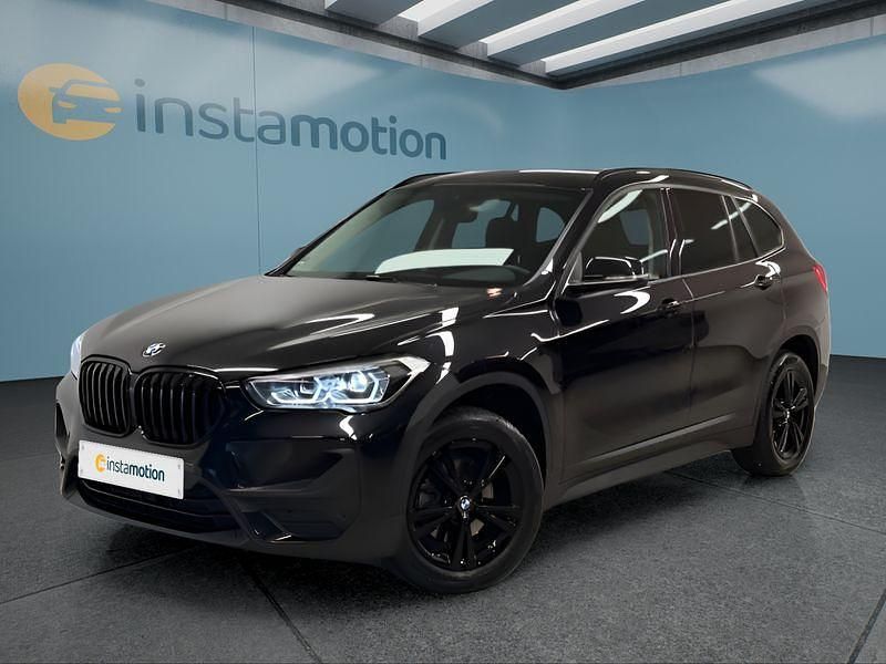 Schwarz Gebraucht 2021 BMW X1 SUV | 24.599 € (Teuer) - Bild 1/4